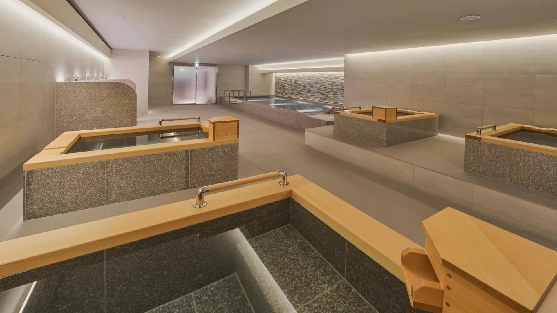 Отель Villa Fontaine Grand Osaka Umeda