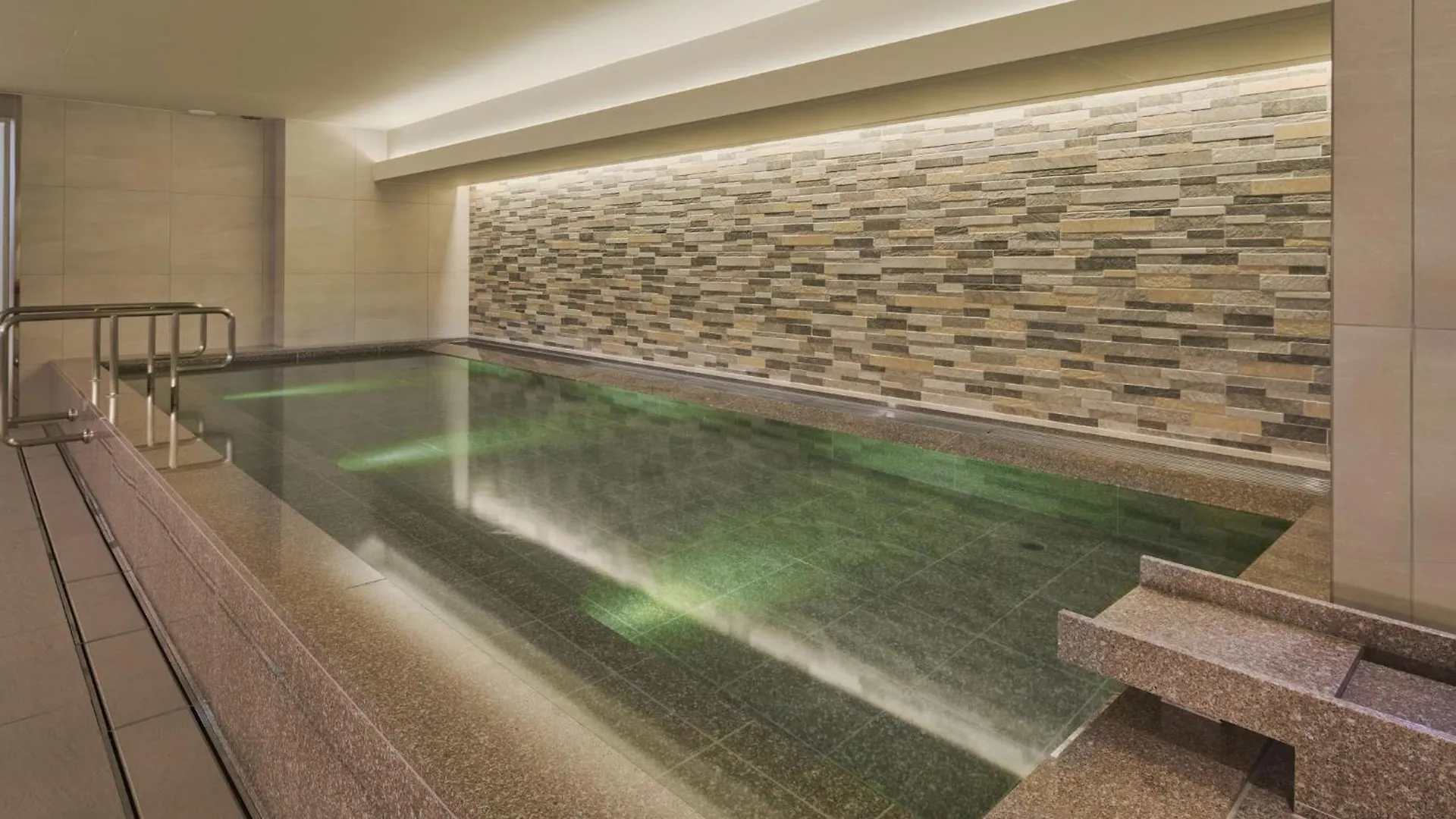 Villa Fontaine Grand Osaka Umeda Отель